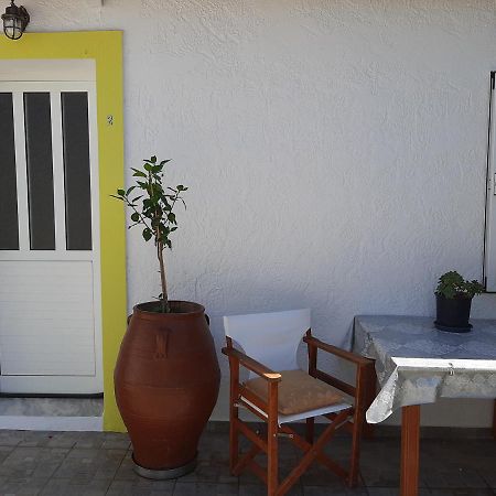 Lemon Garden 2 Leilighet Karidi Eksteriør bilde